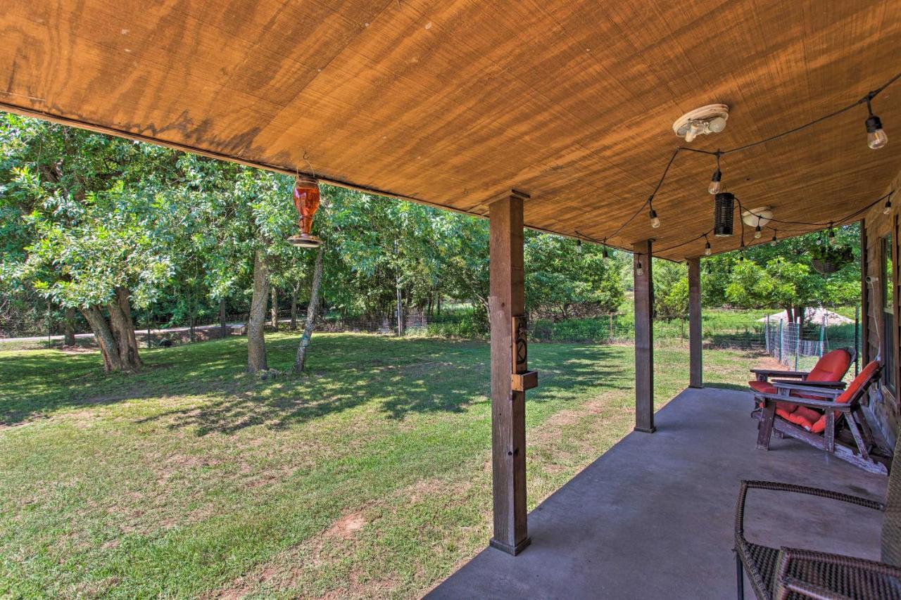 Texas Cabin On 130 Acres Walk To Lake Ray Roberts Collinsville Екстериор снимка
